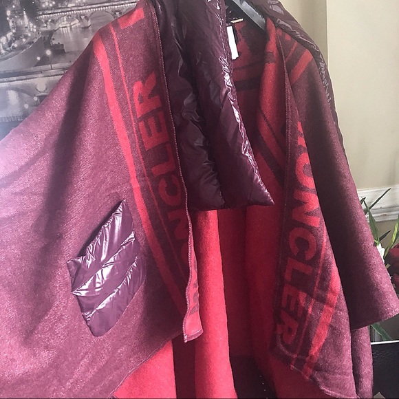 MONCLER Burgundy Unisex Mantella Cape with Scarf - Picture 7 of 8
